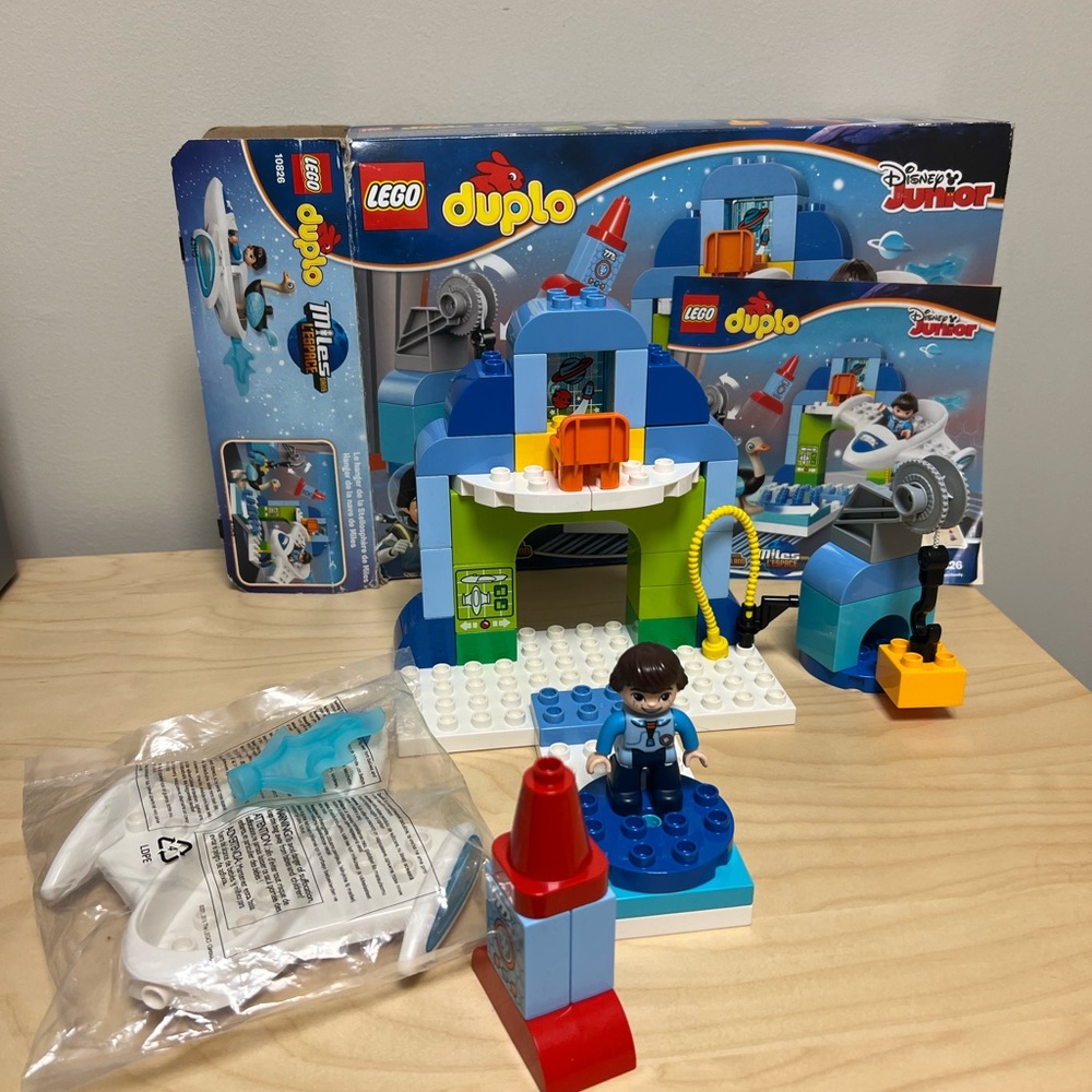 LEGO DUPLO Miles' Stellosphere Hangar, 10826 Disney Junior - Toddler Toy